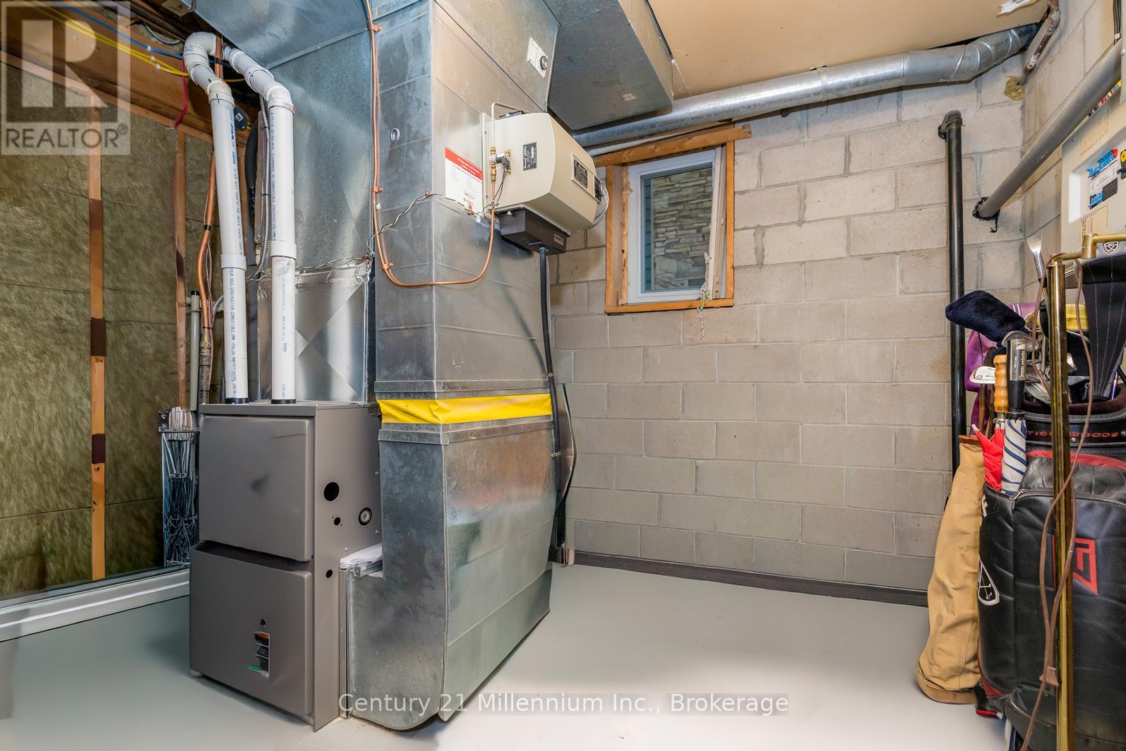 130 Pioneer Lane, Blue Mountains, Ontario  L9Y 0M7 - Photo 28 - X12516094