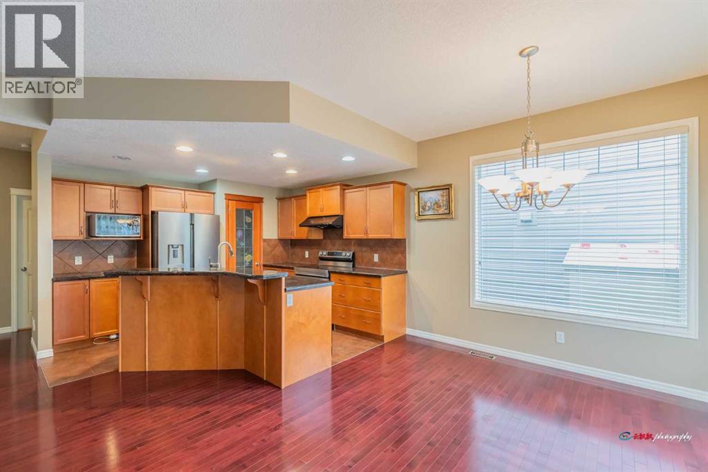 94 Kincora Gardens Nw, Calgary, Alberta  T3K 0W9 - Photo 8 - A2268989