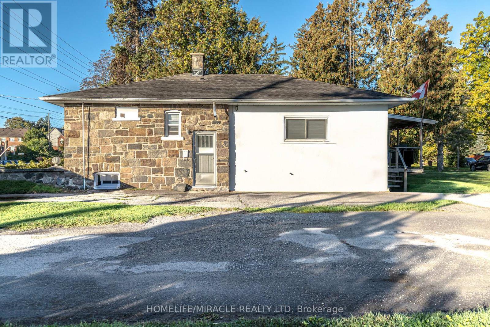 1898 Kingston Road, Pickering, Ontario L1V 1C8 - Photo 6 - E12569458