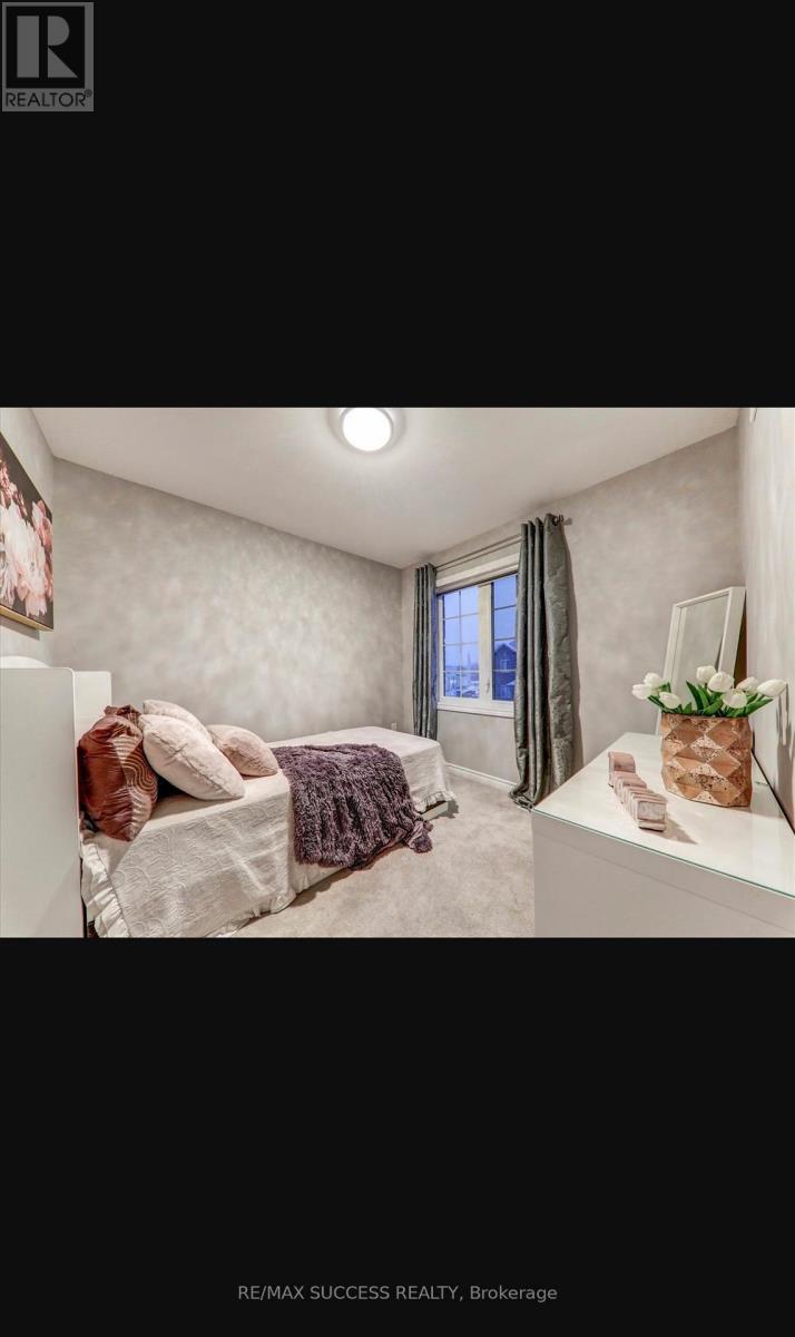 2339 Usman Road, Pickering, Ontario  L1X 0E1 - Photo 6 - E12569460