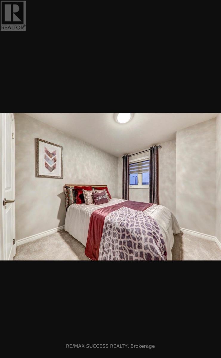 2339 Usman Road, Pickering, Ontario  L1X 0E1 - Photo 9 - E12569460