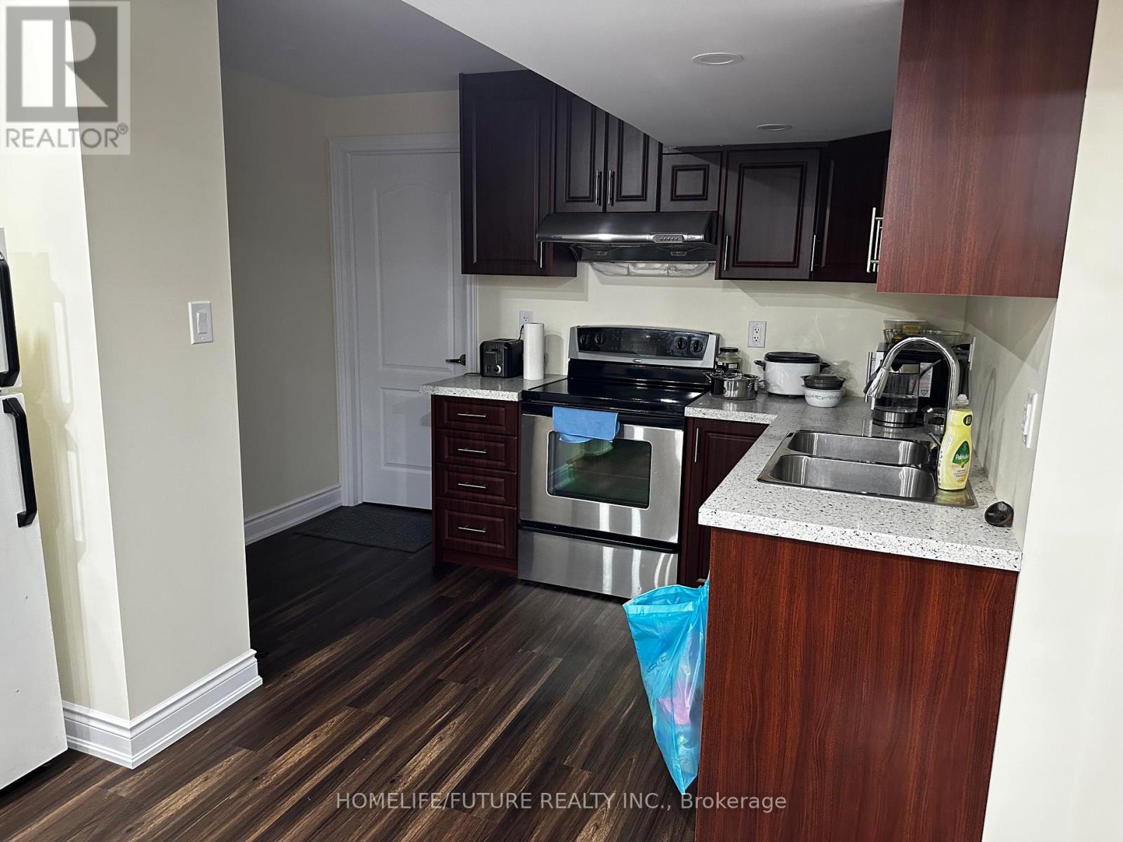 Basment - 426 Wycliffe Avenue, Vaughan, Ontario  L4L 3P4 - Photo 5 - N12569450