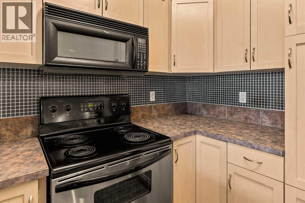 311, 208 Holy Cross Lane Sw, Calgary, Alberta  T2S 3G3 - Photo 7 - A2271790