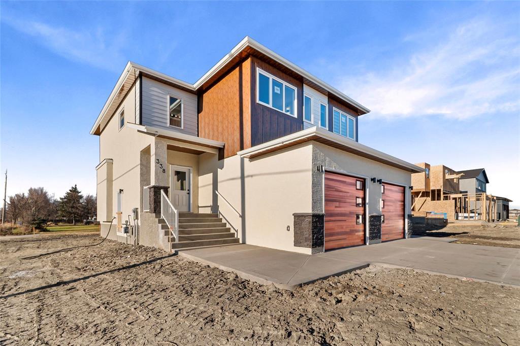 338 Numeracy Lane, Winnipeg, Manitoba  R2P 3A6 - Photo 1 - 202526647