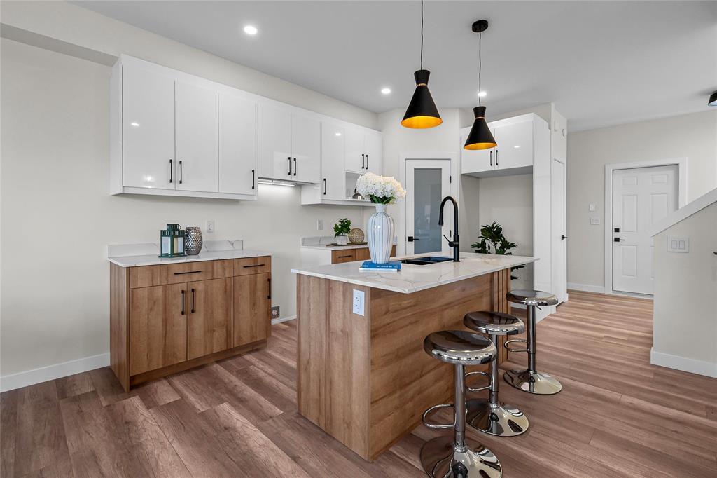 338 Numeracy Lane, Winnipeg, Manitoba  R2P 3A6 - Photo 5 - 202526647