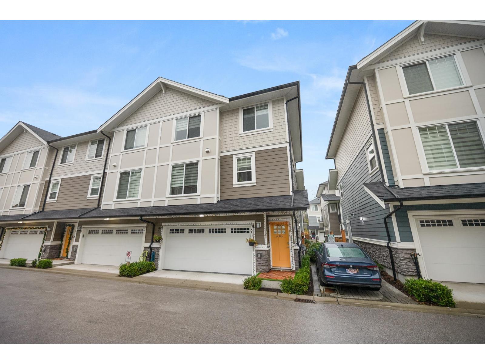 11 19501 74 AVENUE, Surrey, British Columbia