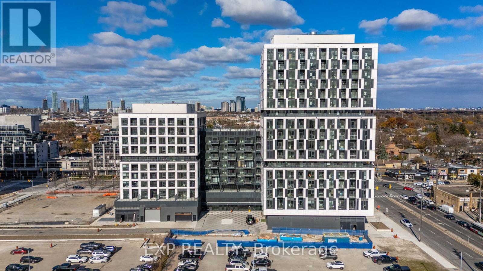 508 - 1007 THE QUEENSWAY, Toronto, Ontario