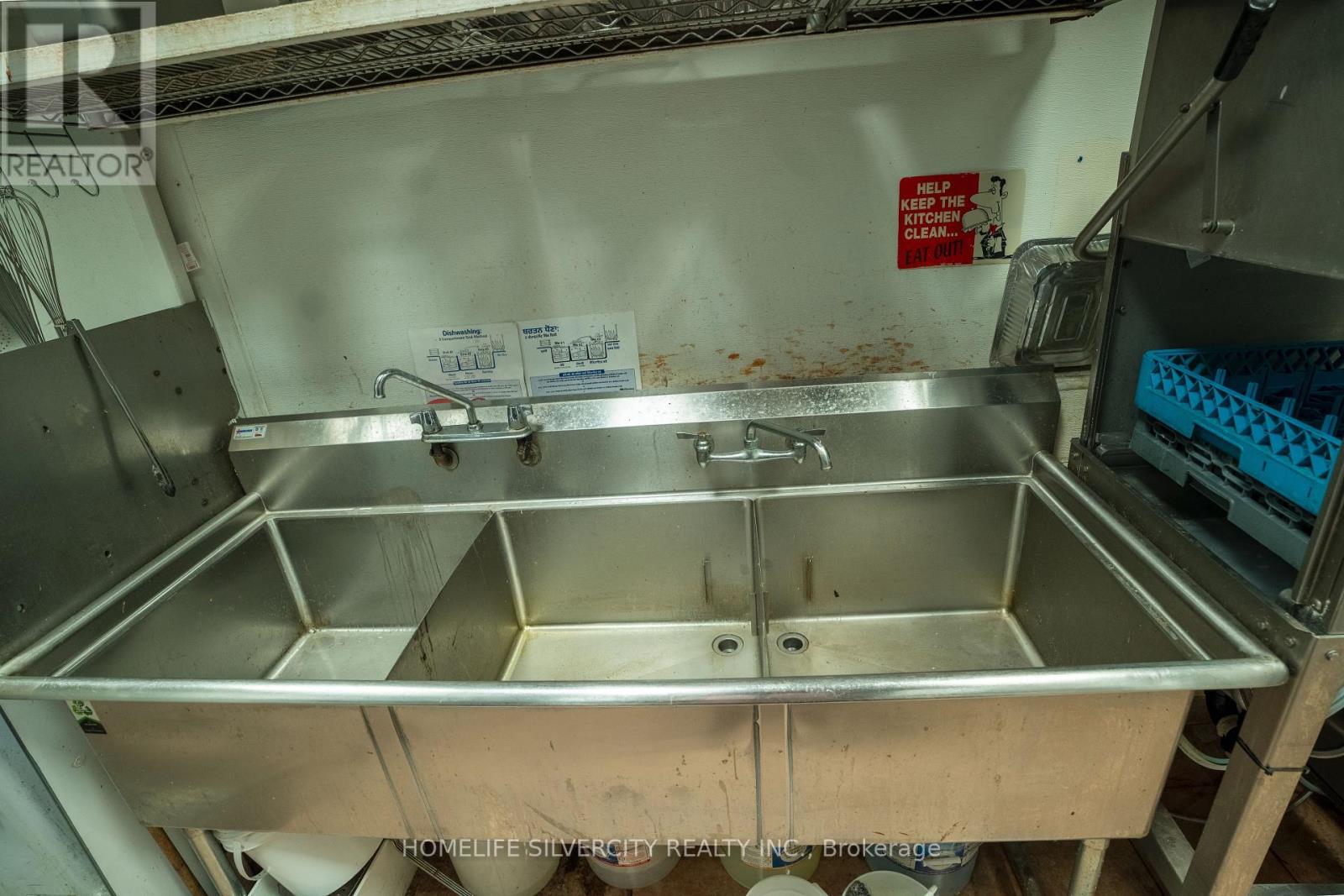 4870 Tomken Road, Mississauga, Ontario  L4W 1J8 - Photo 18 - W12569468