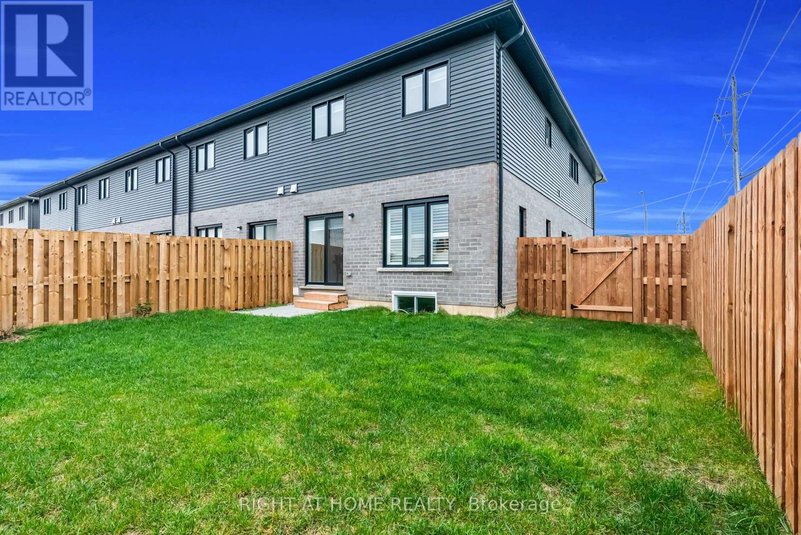 4 West Creek Court, Welland, Ontario  L3C 0K8 - Photo 39 - X12569466