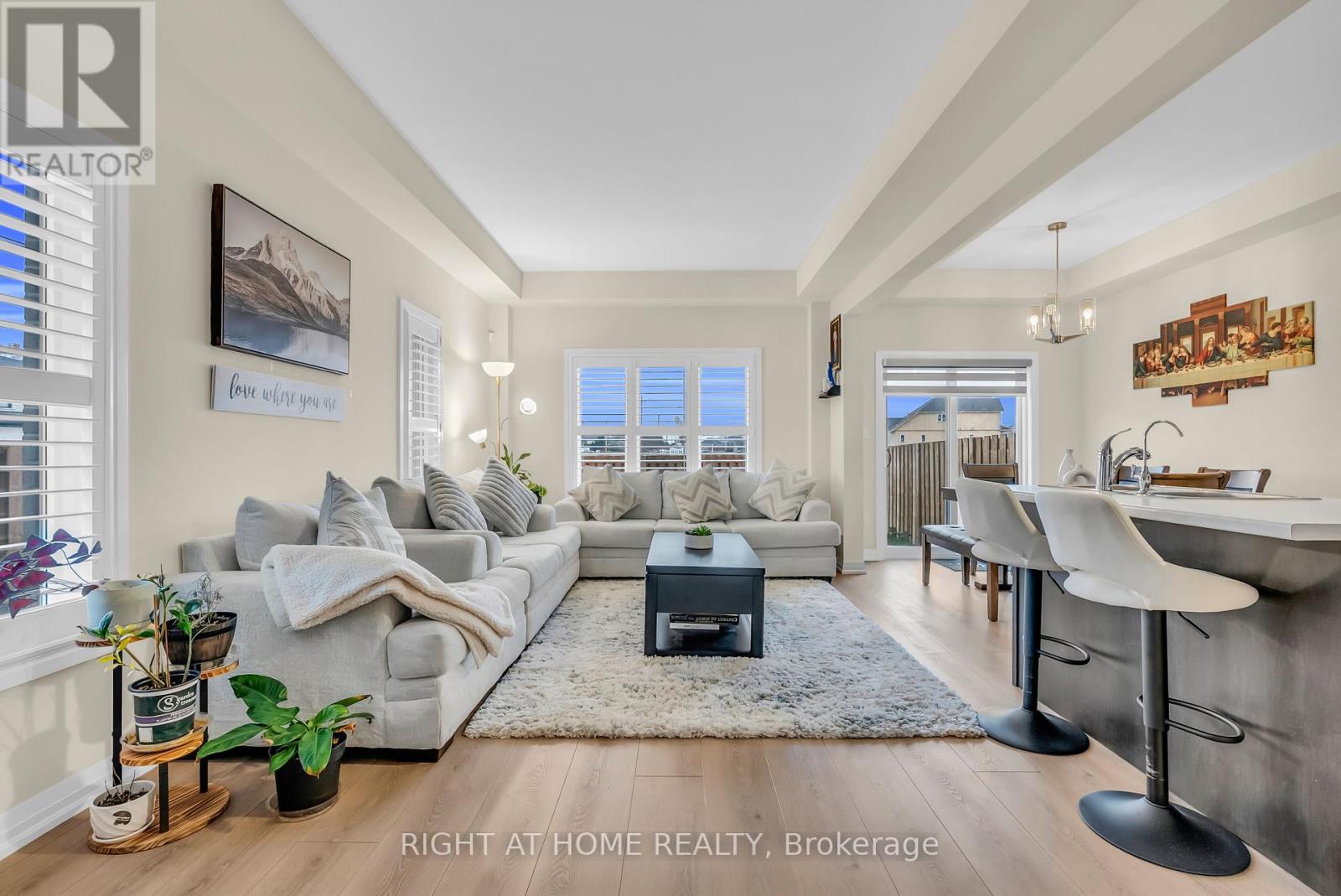 4 West Creek Court, Welland, Ontario  L3C 0K8 - Photo 6 - X12569466