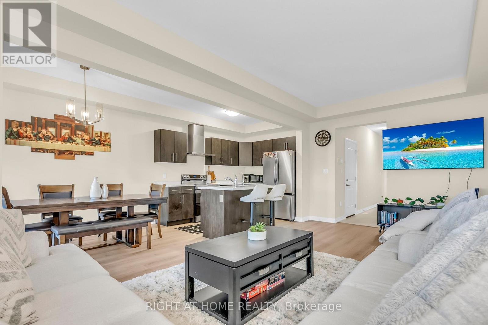 4 West Creek Court, Welland, Ontario  L3C 0K8 - Photo 9 - X12569466