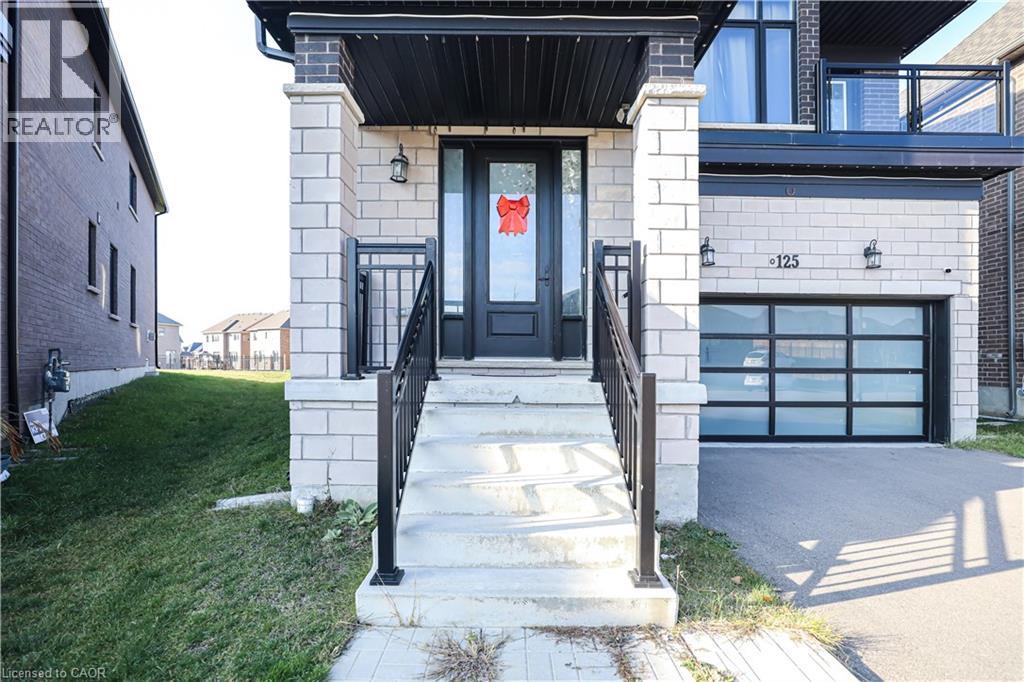 125 Silverwood Crescent, Woodstock, Ontario  N4T 0M5 - Photo 3 - 40789950