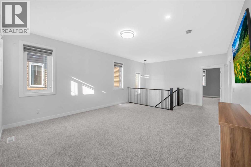 45 Red Sky Green Ne, Calgary, Alberta  T3N 0V5 - Photo 17 - A2252767