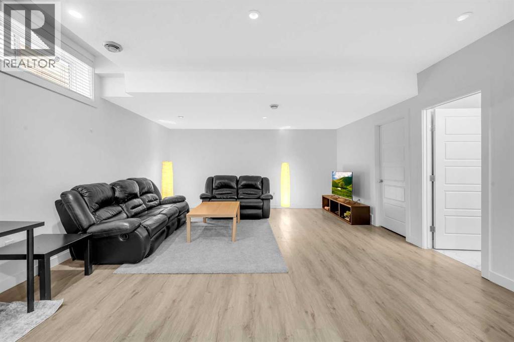 45 Red Sky Green Ne, Calgary, Alberta  T3N 0V5 - Photo 36 - A2252767