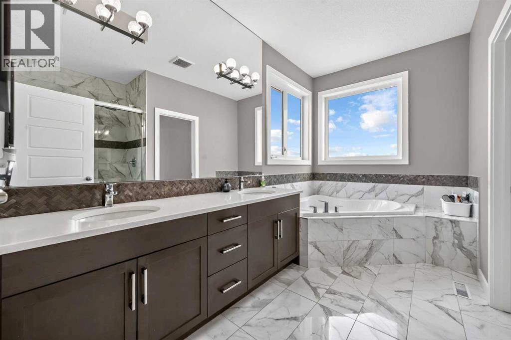 45 Red Sky Green Ne, Calgary, Alberta  T3N 0V5 - Photo 28 - A2252767