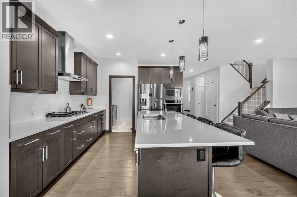 45 Red Sky Green Ne, Calgary, Alberta  T3N 0V5 - Photo 2 - A2252767