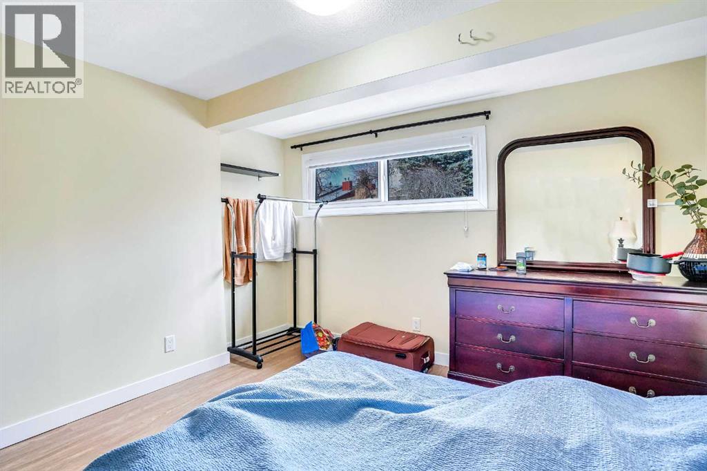 20 Bermuda Road Nw, Calgary, Alberta  T3K 1G6 - Photo 31 - A2271919