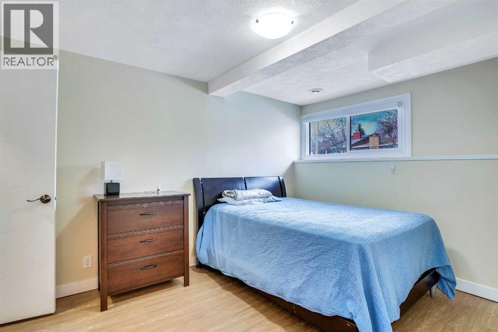 20 Bermuda Road Nw, Calgary, Alberta  T3K 1G6 - Photo 30 - A2271919