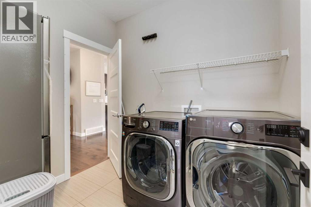 114 Sherwood Mount Nw, Calgary, Alberta  T3R 0G5 - Photo 13 - A2272235