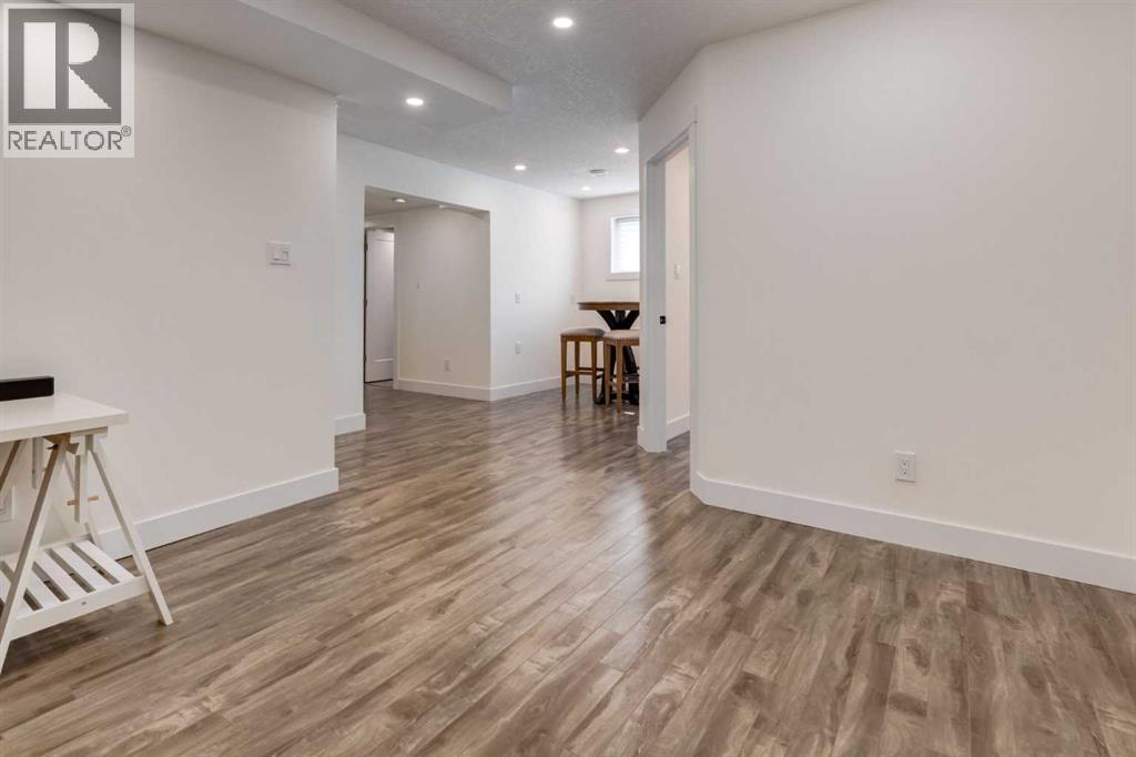 114 Sherwood Mount Nw, Calgary, Alberta  T3R 0G5 - Photo 32 - A2272235