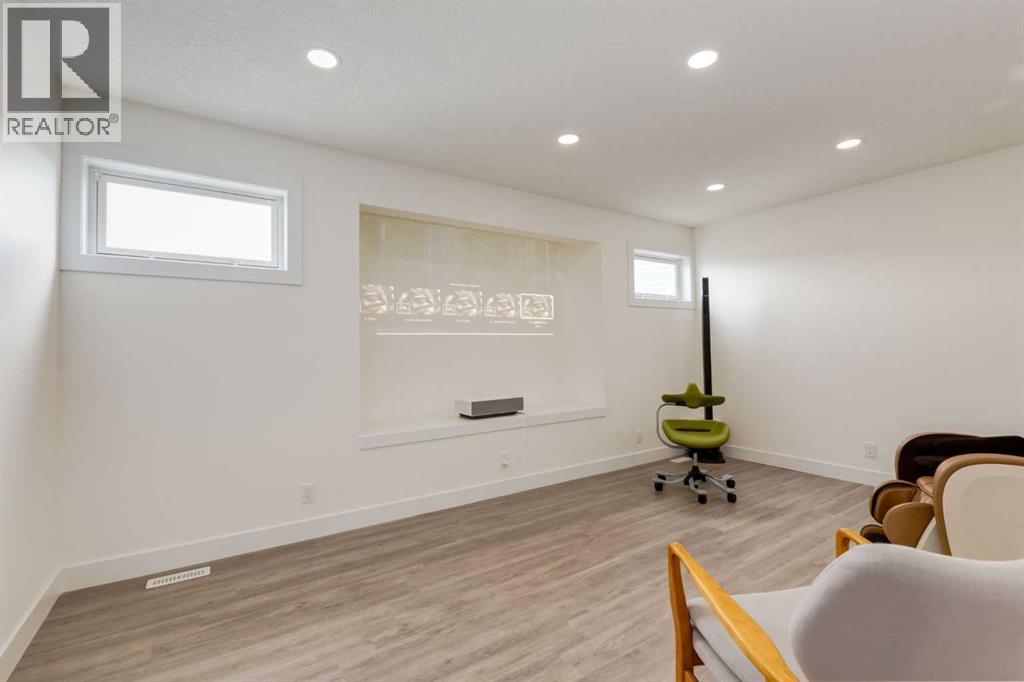 114 Sherwood Mount Nw, Calgary, Alberta  T3R 0G5 - Photo 16 - A2272235