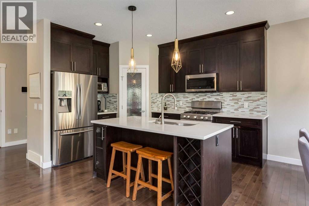 114 Sherwood Mount Nw, Calgary, Alberta  T3R 0G5 - Photo 4 - A2272235