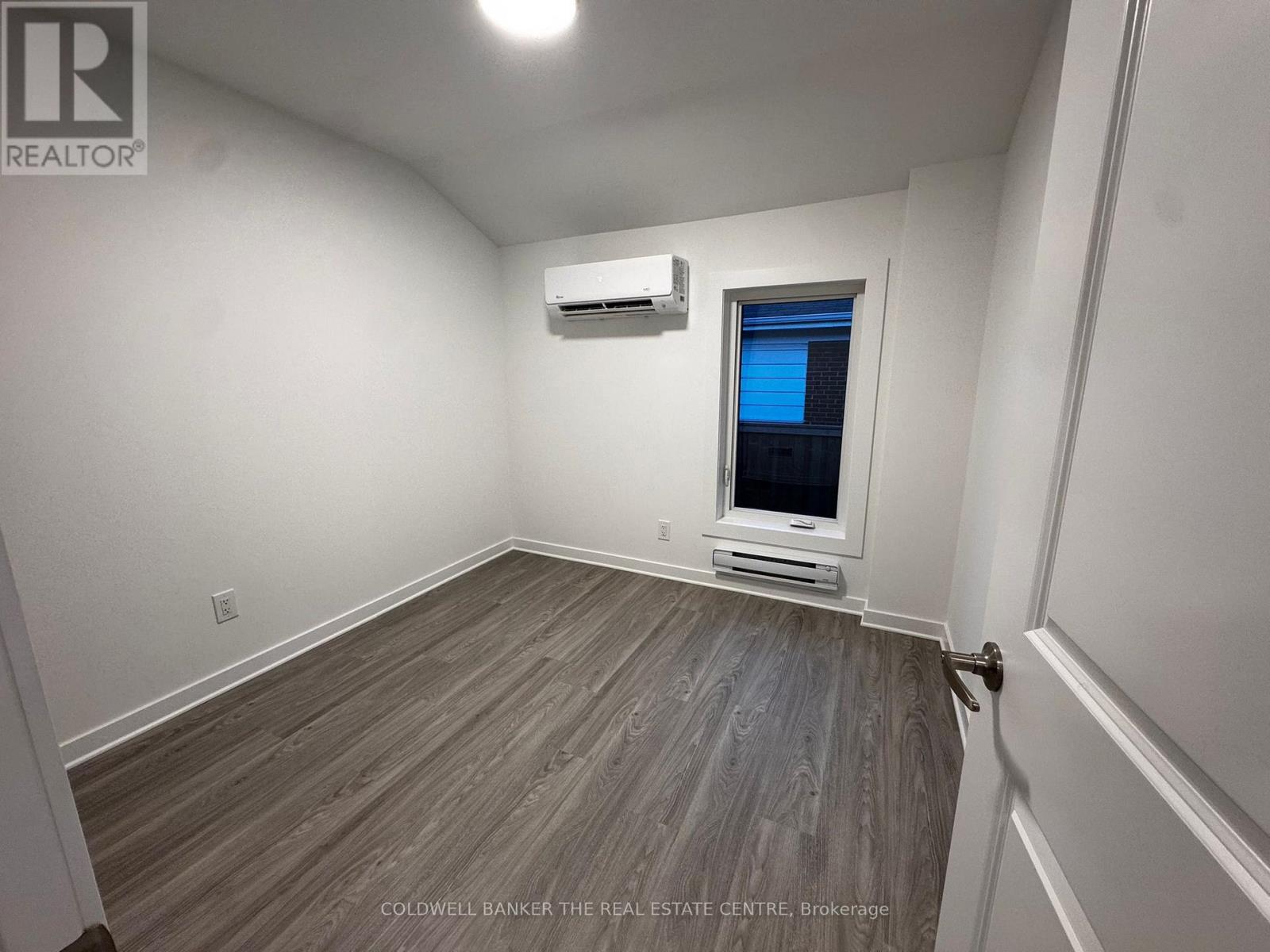Unit 3 - Rear Upper - 17 Cornwallis Drive, Toronto, Ontario  M1P 1H1 - Photo 13 - E12562214