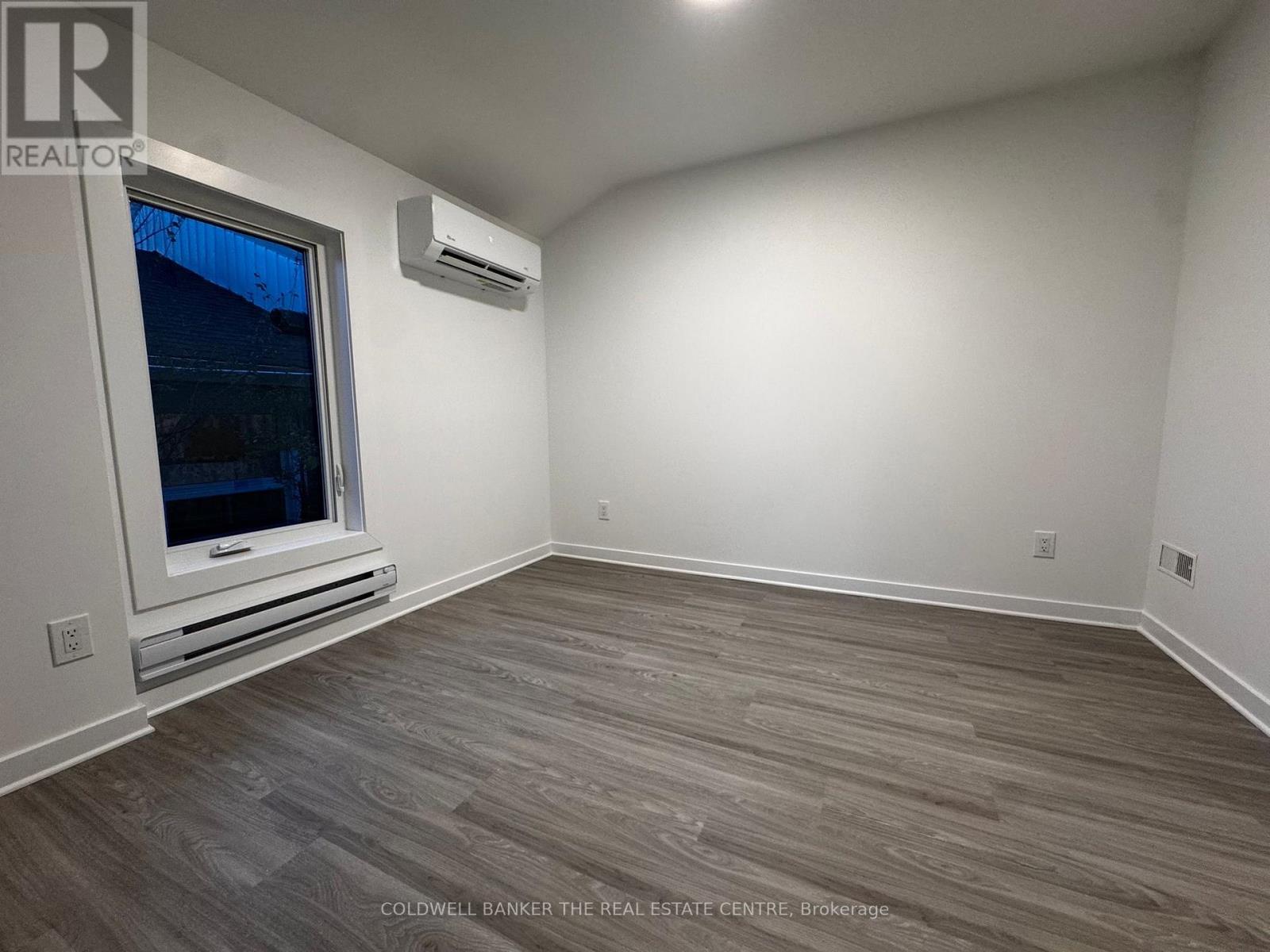 Unit 3 - Rear Upper - 17 Cornwallis Drive, Toronto, Ontario  M1P 1H1 - Photo 11 - E12562214