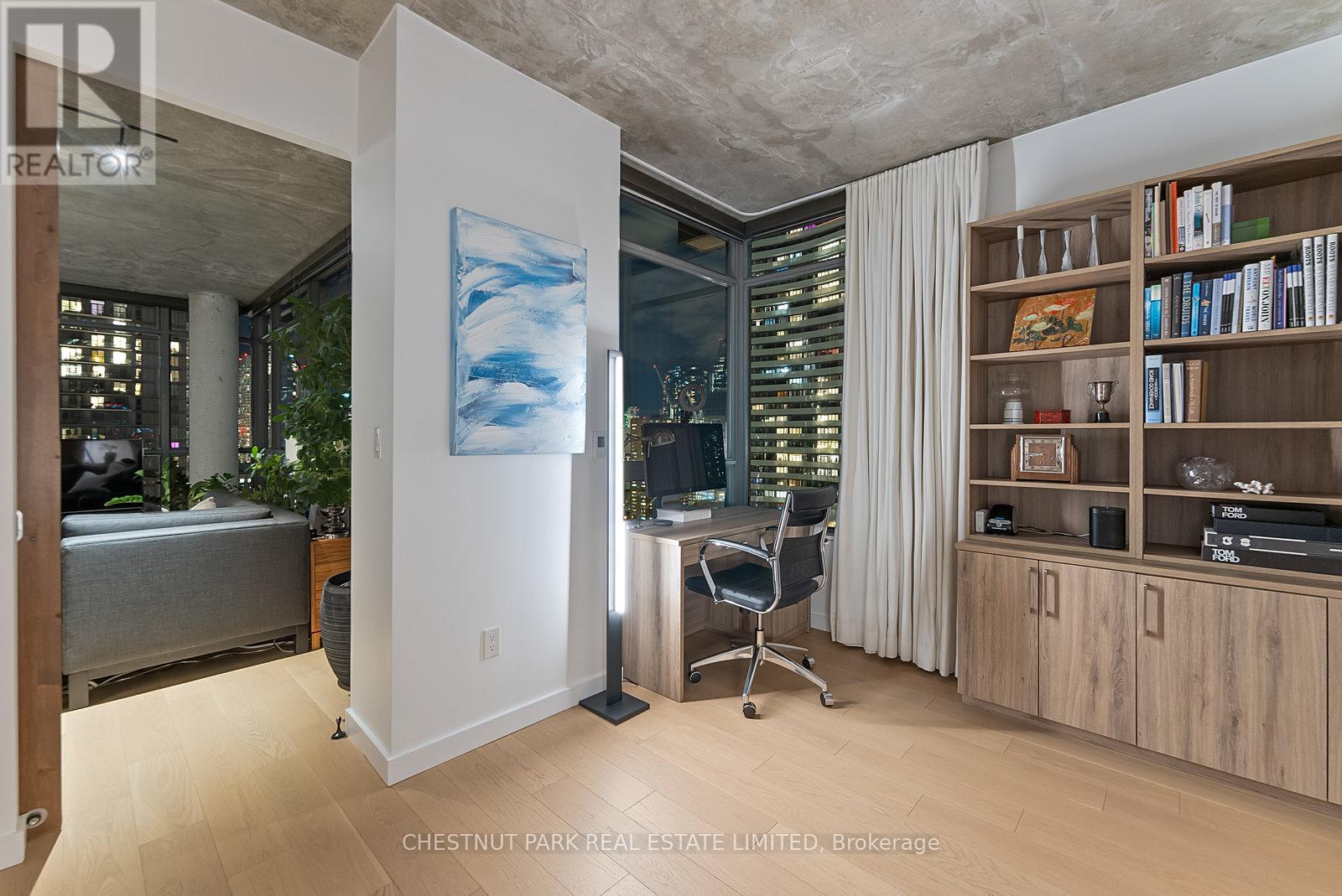 2502 - 281 Mutual Street, Toronto, Ontario  M4Y 3C4 - Photo 30 - C12569496