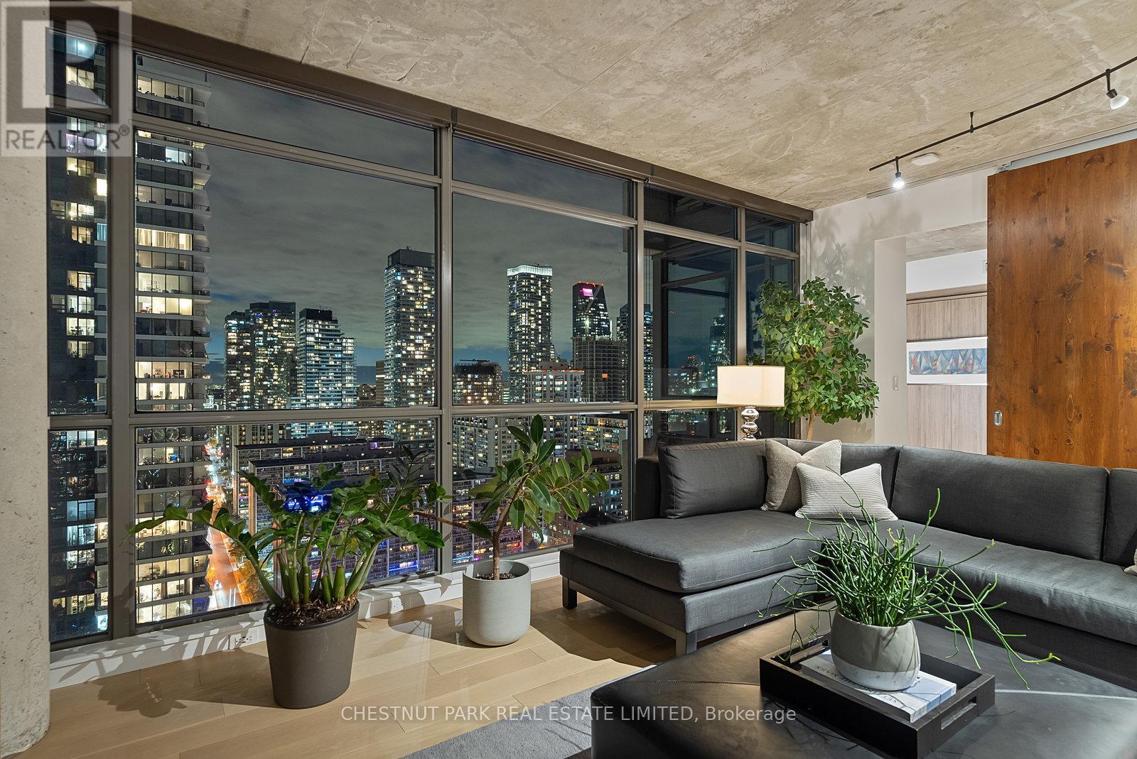 2502 - 281 Mutual Street, Toronto, Ontario  M4Y 3C4 - Photo 8 - C12569496