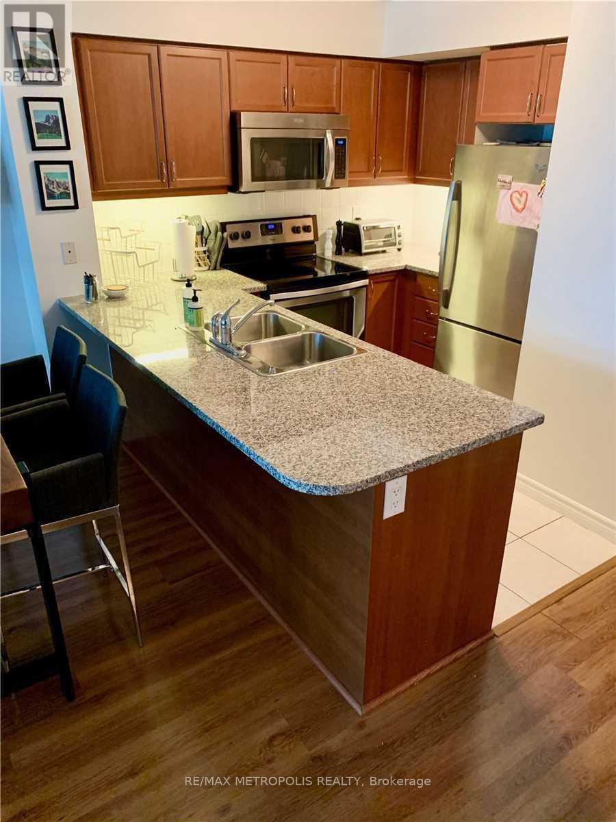 2808 - 19 Grand Trunk Crescent, Toronto, Ontario  M5J 3A3 - Photo 7 - C12569522