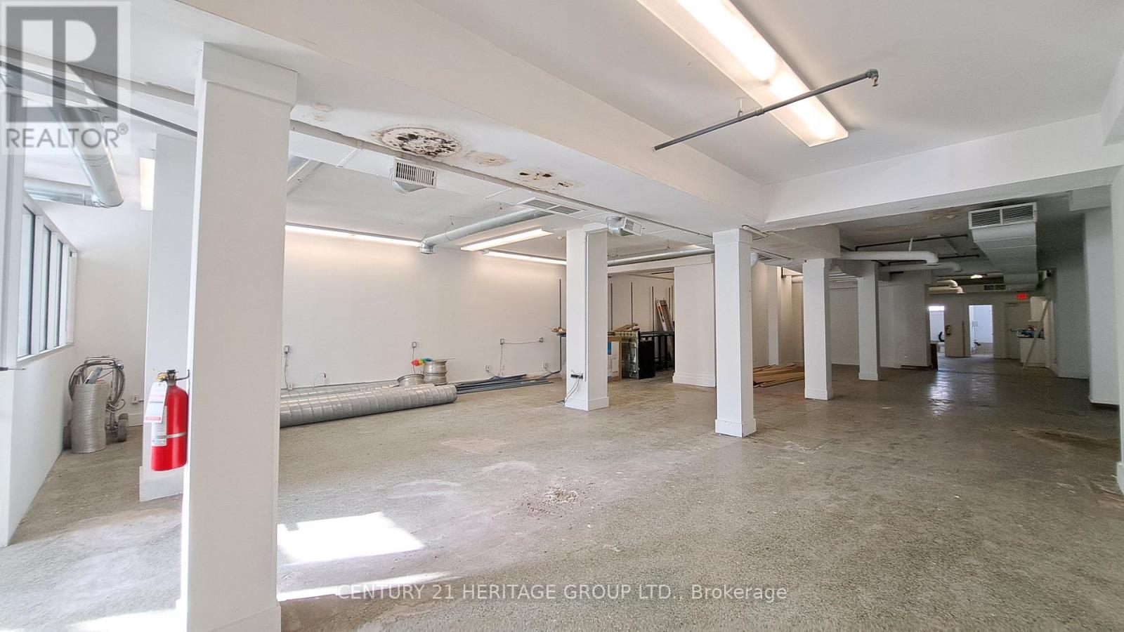 250 Queen Street E, Toronto, Ontario  M5A 1S3 - Photo 10 - C12554222