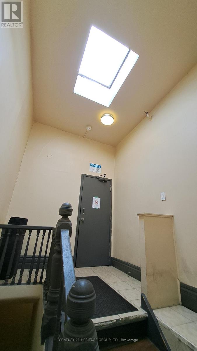 250 Queen Street E, Toronto, Ontario  M5A 1S3 - Photo 11 - C12554222