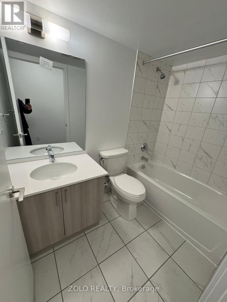 1435 Celebration Drive, Pickering, Ontario  L1W 0C4 - Photo 6 - E12569494