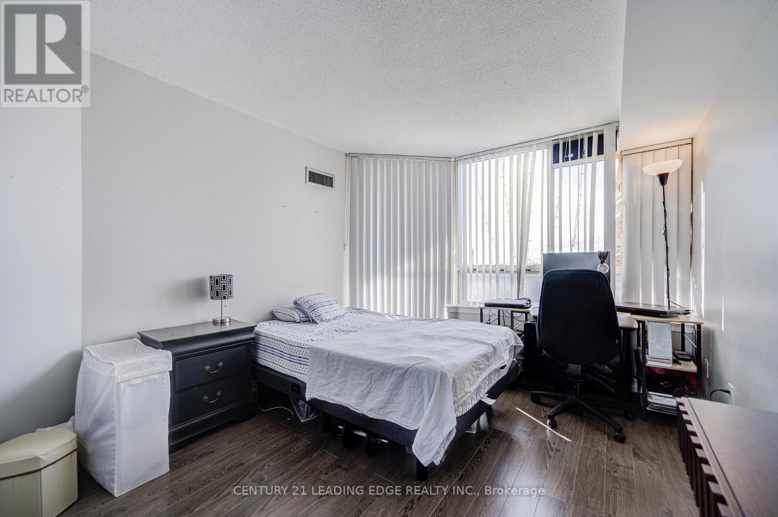 617 - 5 Greystone Walk Drive, Toronto, Ontario  M1K 5J3 - Photo 12 - E12569498
