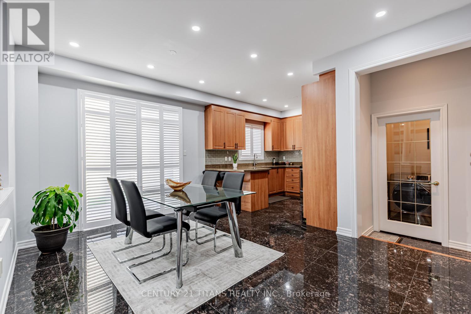 3 Condarcuri Crescent, Markham, Ontario  L6B 0G8 - Photo 16 - N12569510