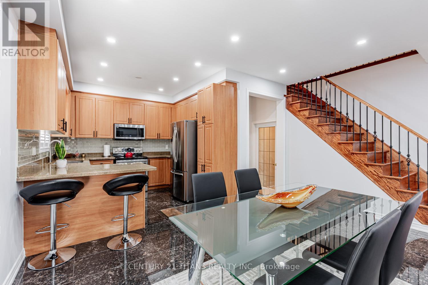 3 Condarcuri Crescent, Markham, Ontario  L6B 0G8 - Photo 19 - N12569510