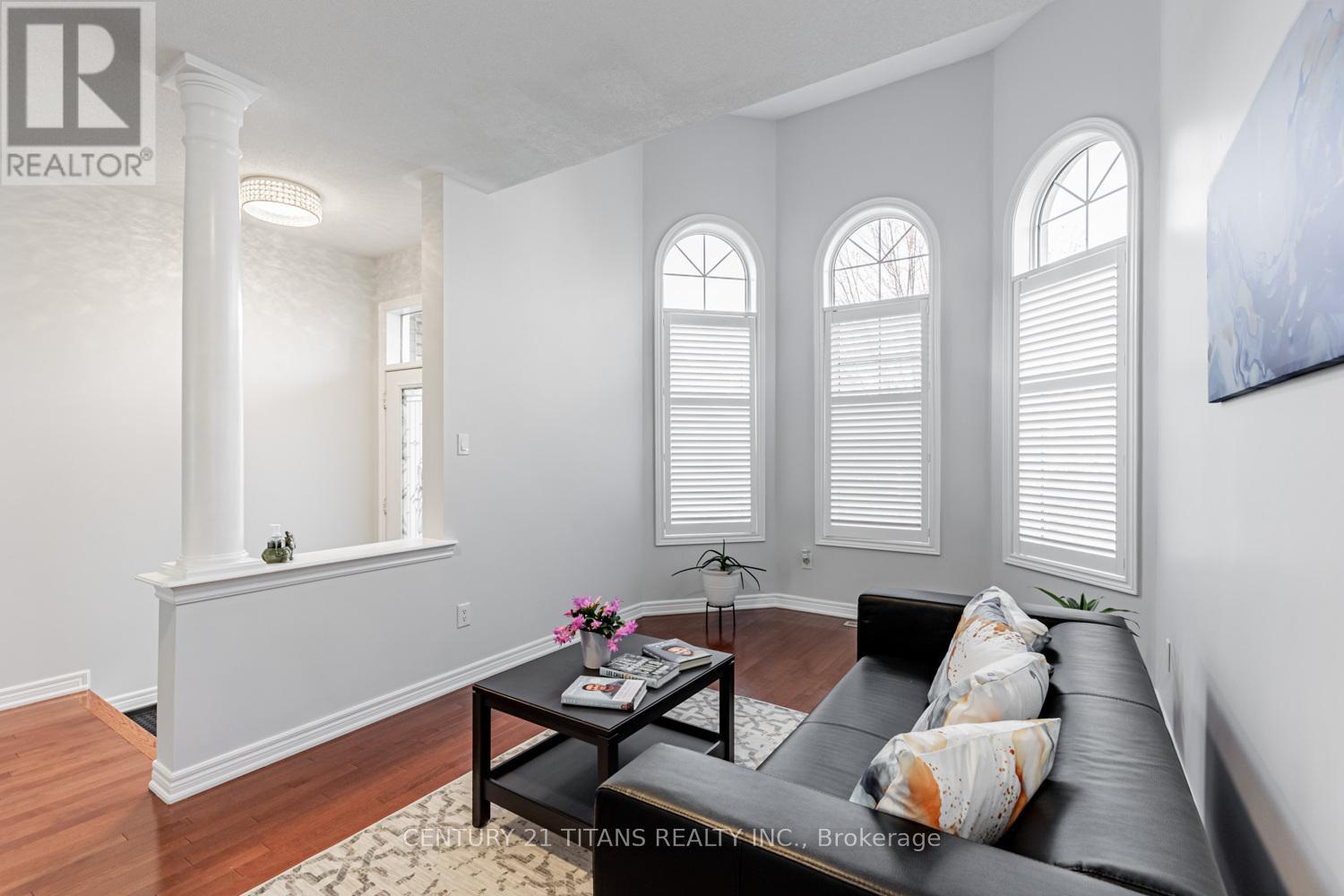 3 Condarcuri Crescent, Markham, Ontario  L6B 0G8 - Photo 9 - N12569510