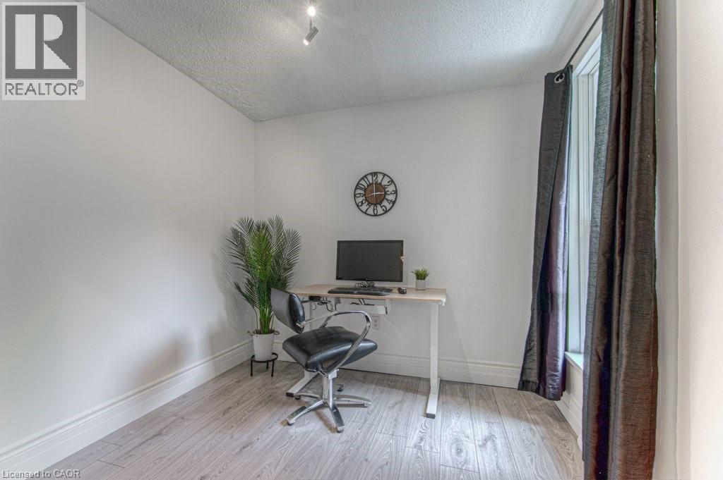 36 Hayhurst Road Unit# 367, Brantford, Ontario  N3R 6Y9 - Photo 11 - 40733598