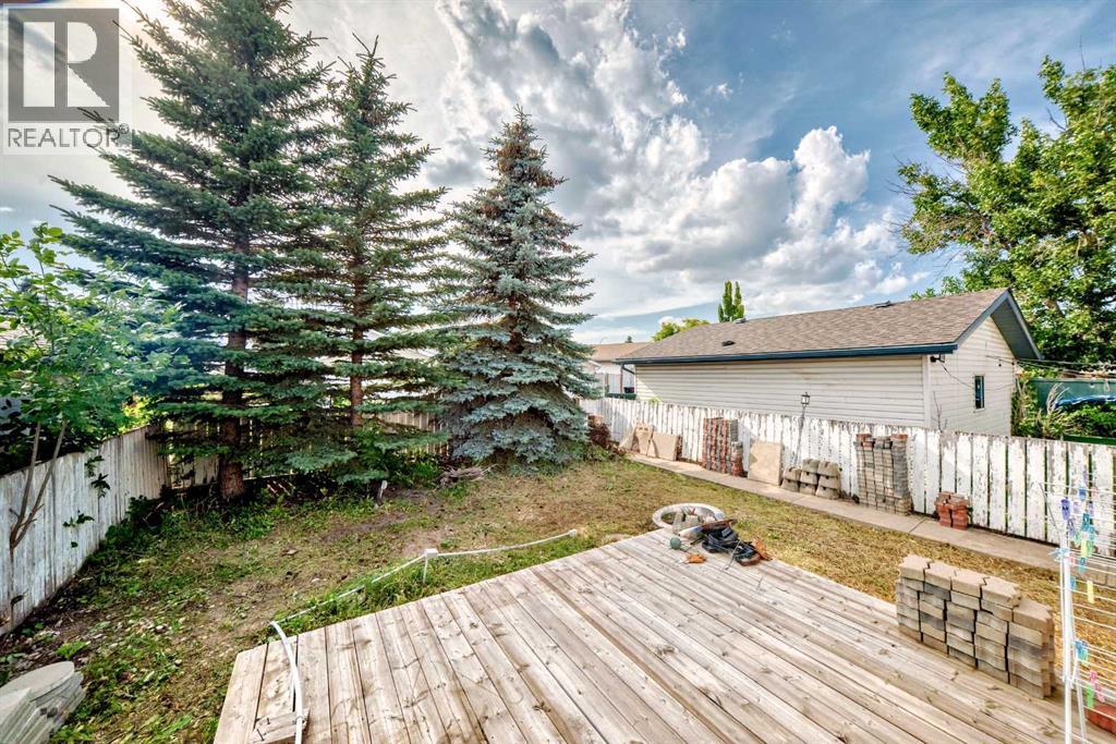 110 Applebrook Circle Se, Calgary, Alberta  T2A 7T3 - Photo 24 - A2245098