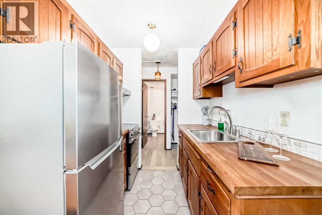 305, 635 57 Avenue Sw, Calgary, Alberta  T2V 0H5 - Photo 3 - A2262358