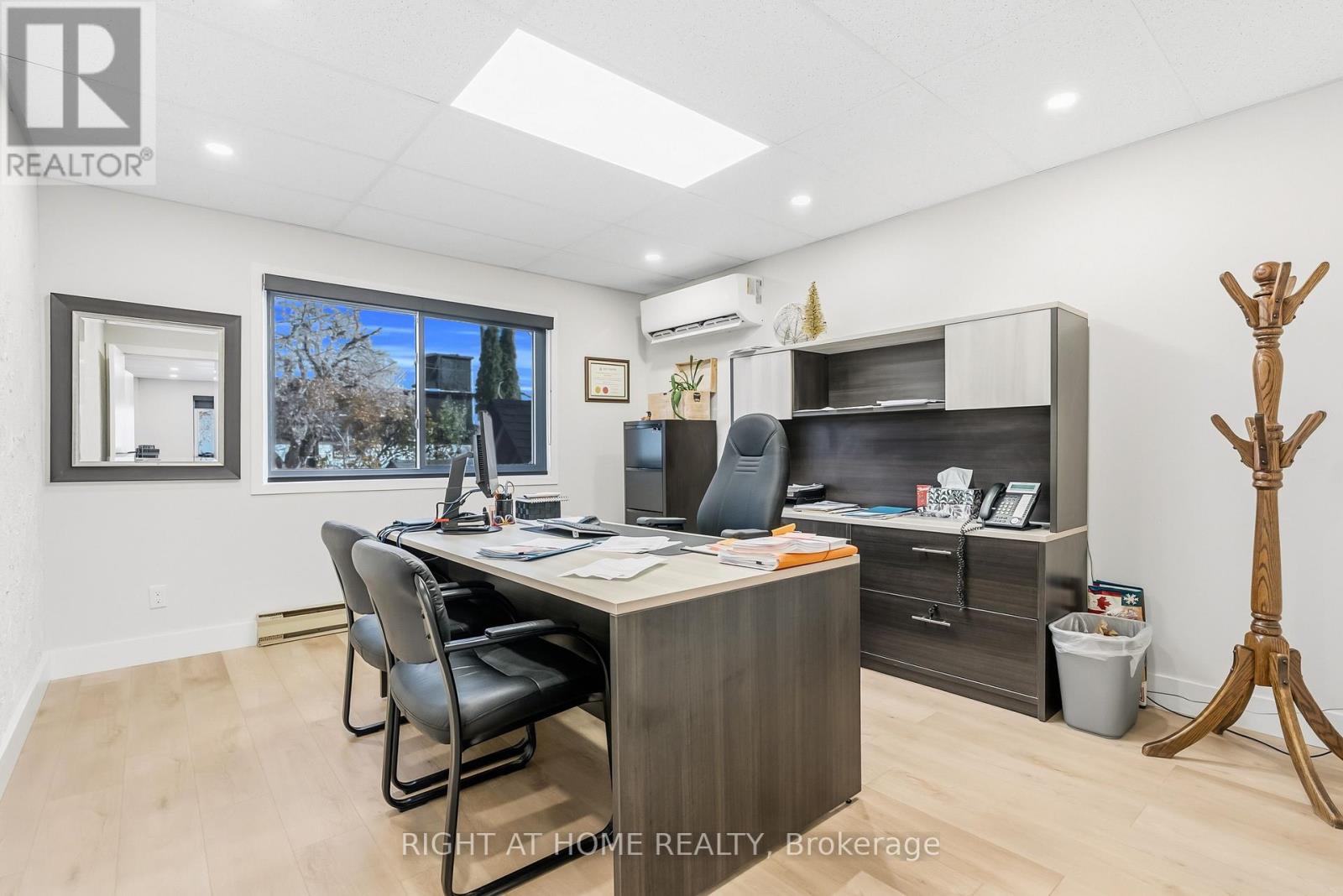 32 Matchedash Street N, Orillia, Ontario  L3V 4T5 - Photo 22 - S12569482