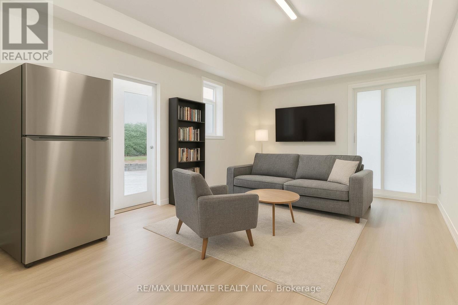 3rd Floor - 6 Chudleigh Road, Toronto, Ontario M6E 1Y8 - Photo 28 - W12569474