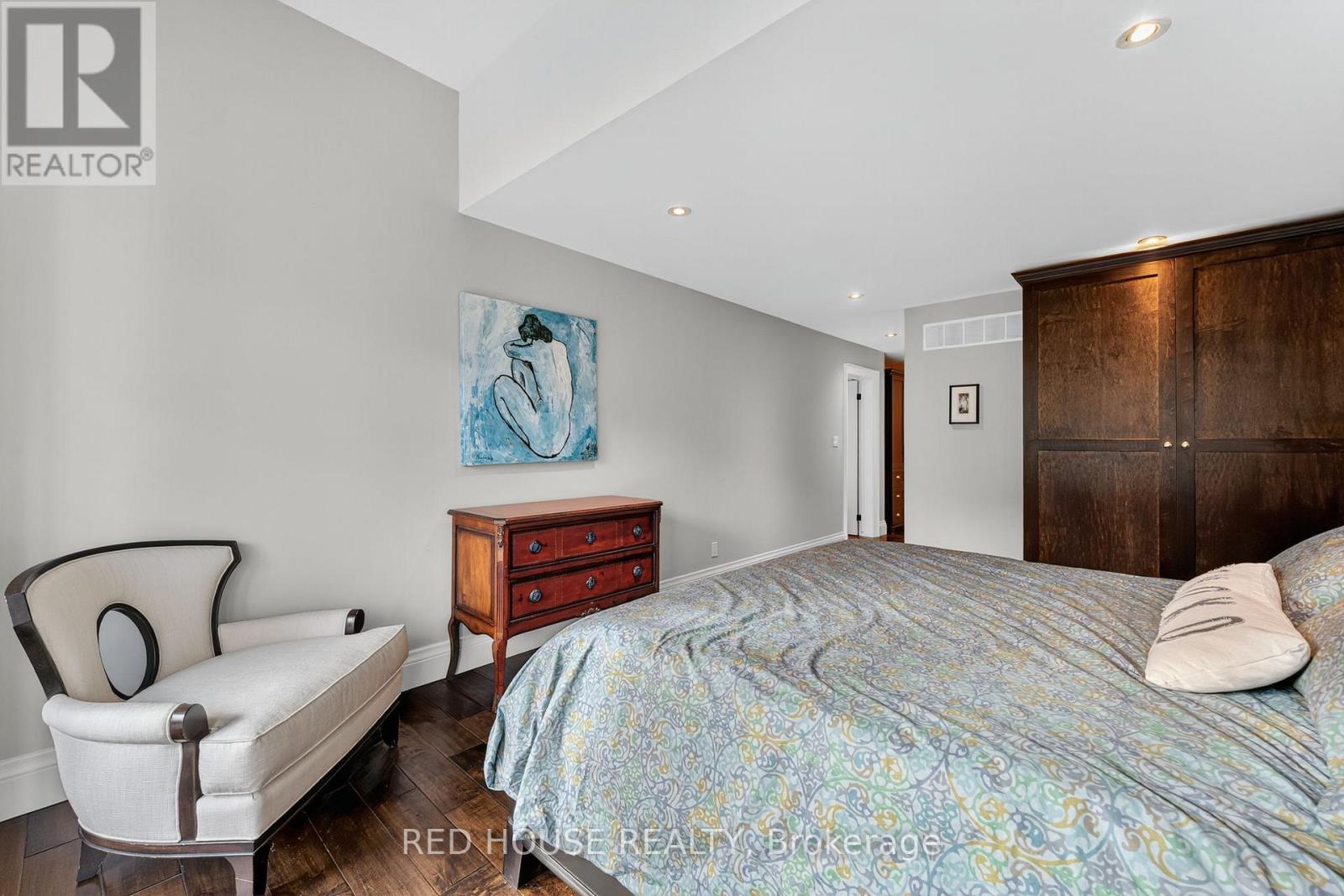 162 Delphi Lane N, Blue Mountains, Ontario  N0H 1J0 - Photo 21 - X12569492