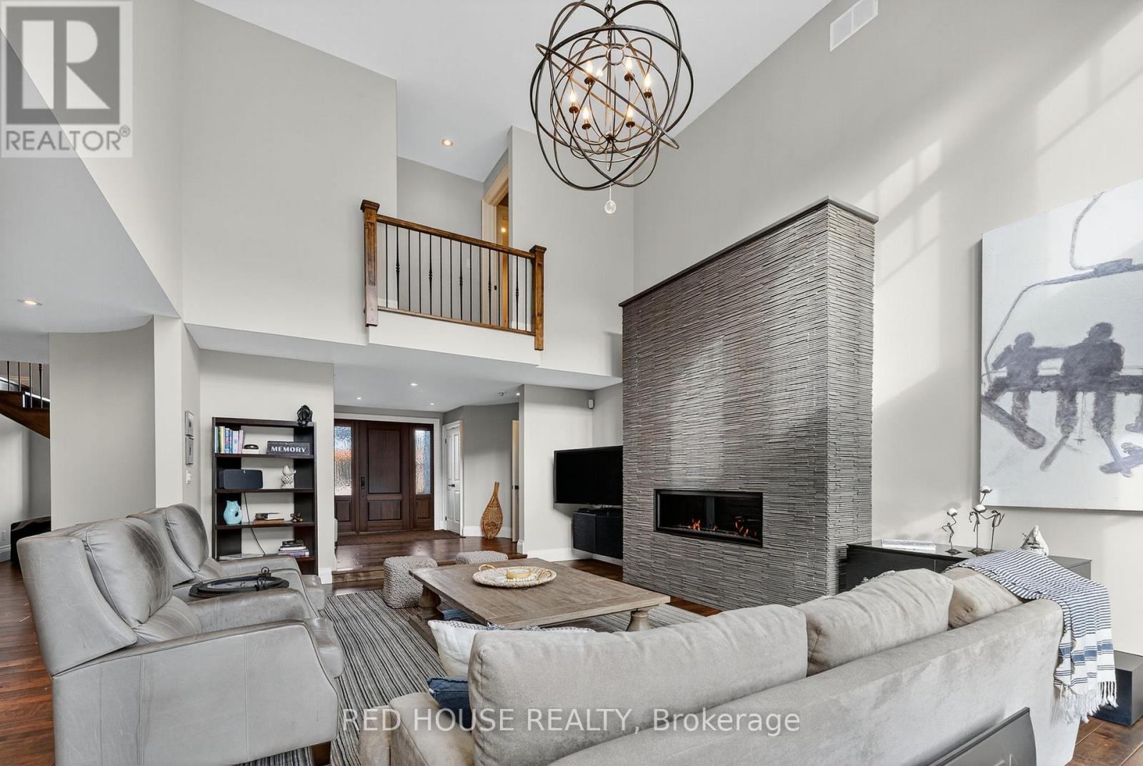 162 Delphi Lane N, Blue Mountains, Ontario  N0H 1J0 - Photo 7 - X12569492