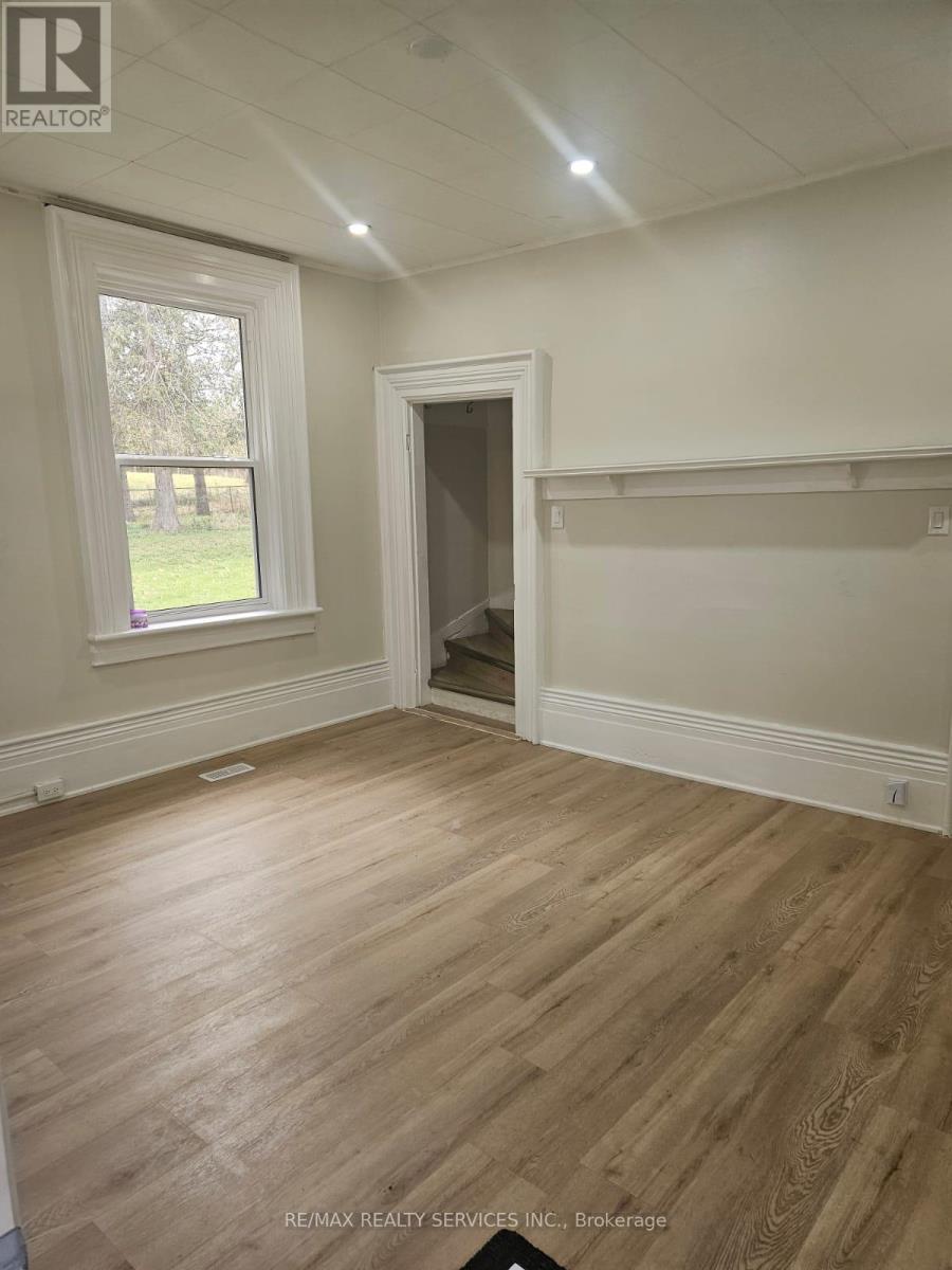 8918 Wellington 124 Road, Erin, Ontario  N1H 6H7 - Photo 3 - X12569534