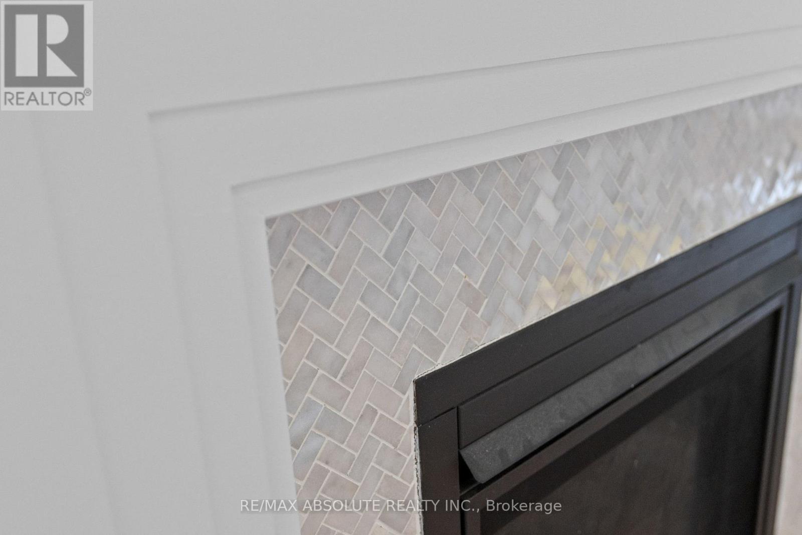 106 Mcphail Road, Carleton Place, Ontario  K7C 0P7 - Photo 11 - X12569556