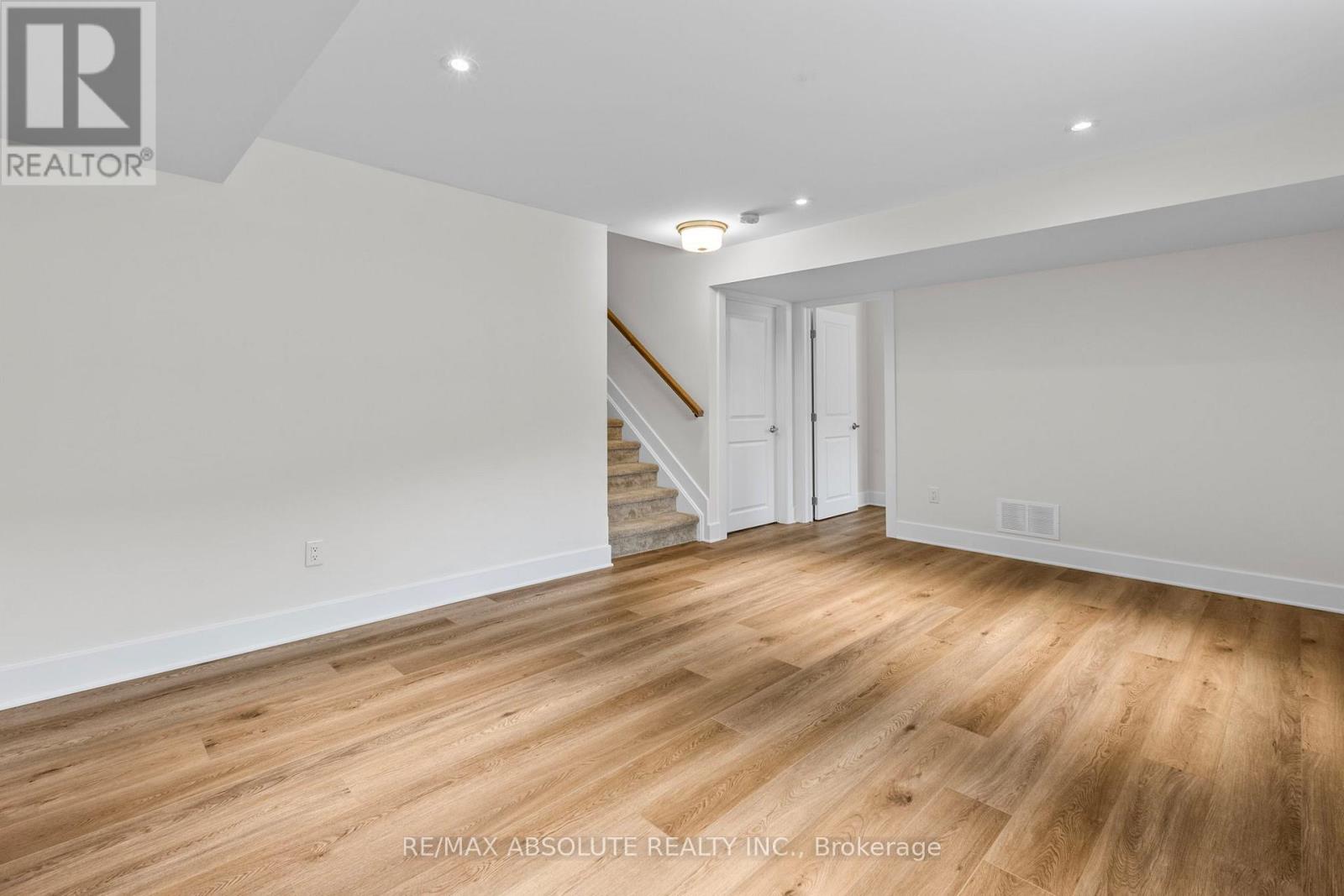 106 Mcphail Road, Carleton Place, Ontario  K7C 0P7 - Photo 22 - X12569556