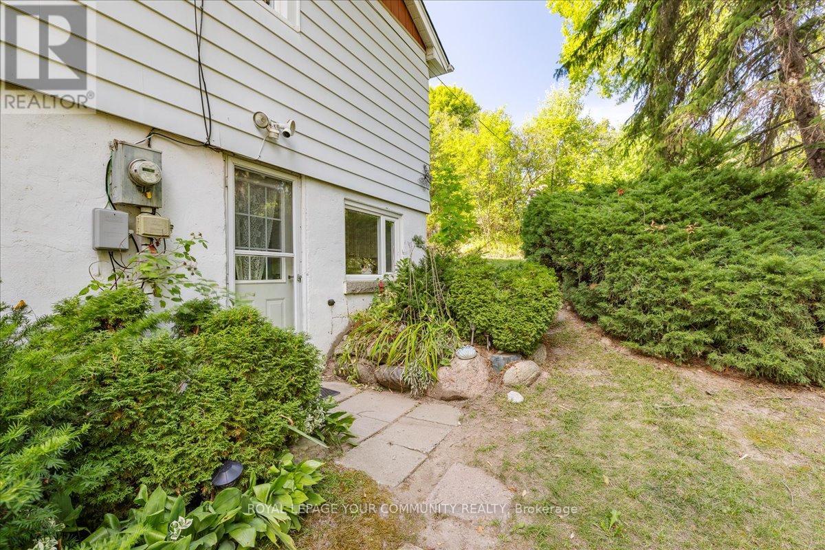 258 Lakeview Boulevard, Georgina, Ontario  L4P 2Y3 - Photo 17 - N12383265