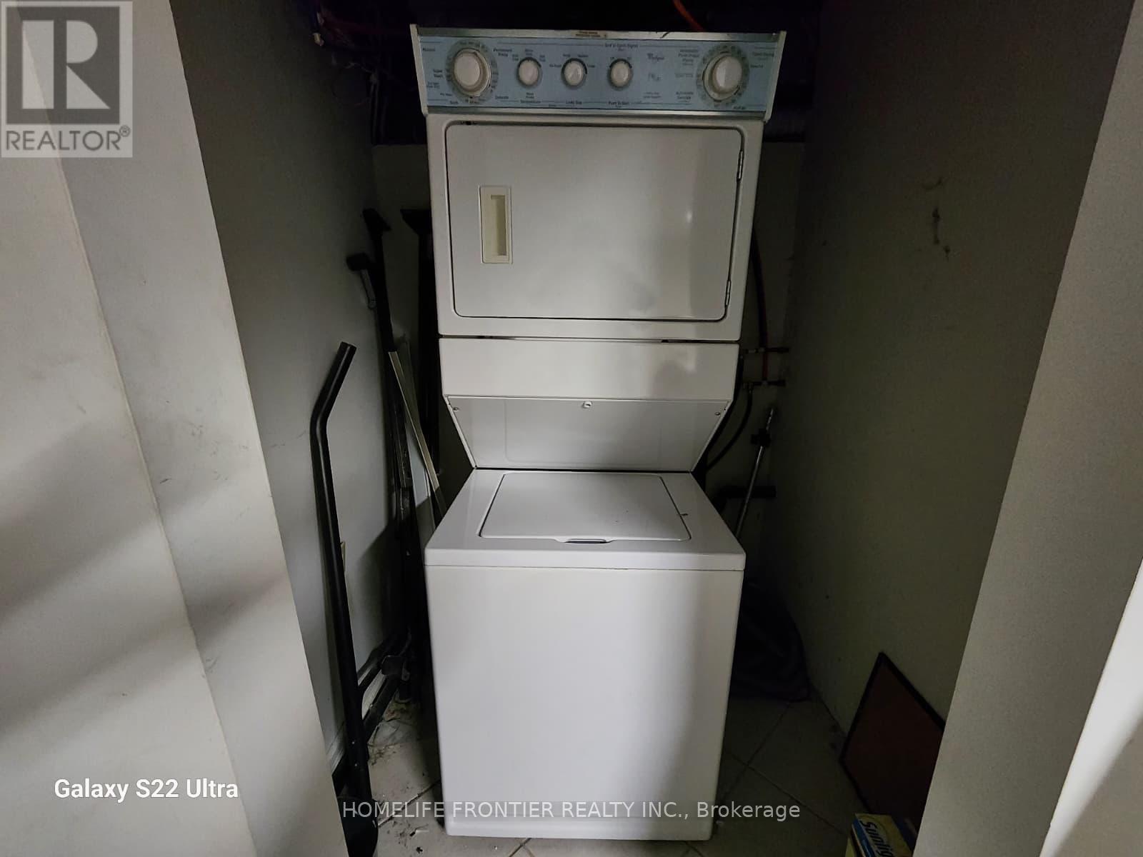 Basement - 615 Sandford Street, Newmarket, Ontario  L3X 1T4 - Photo 15 - N12569516